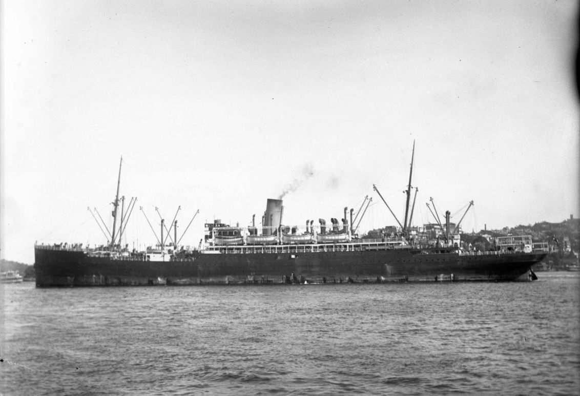 SS Esperance Bay.jpg