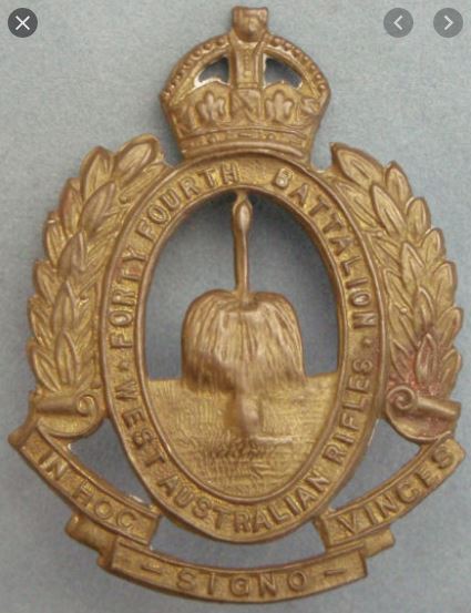 44th Battalion badge.jpg