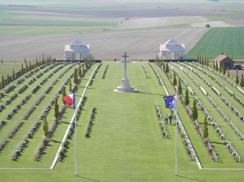 Villers Bretonneux Memorial 1.jpg